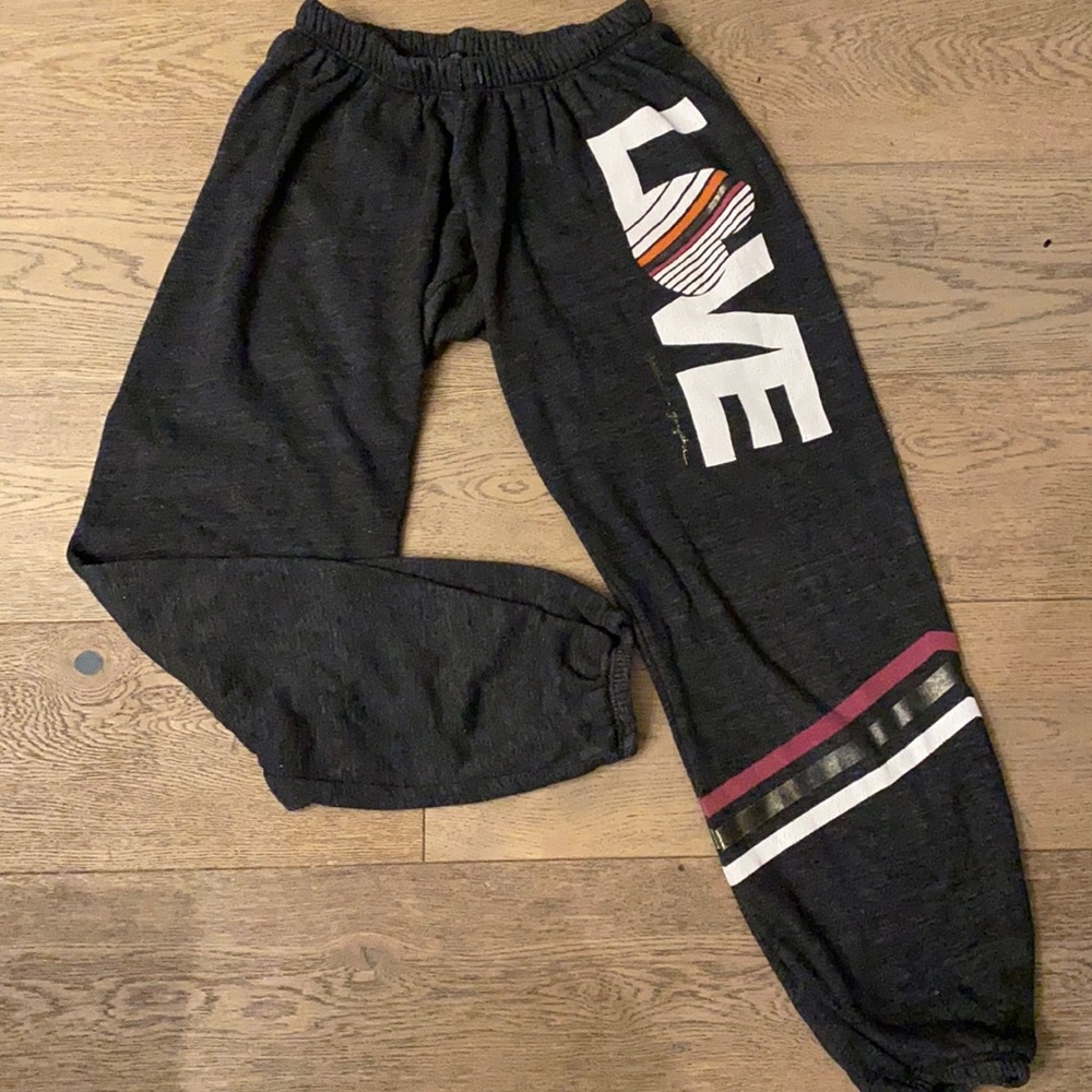 Spiritual Gangster XS sweatpants